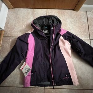 Womans 686 insulated jacket. Size Xsm